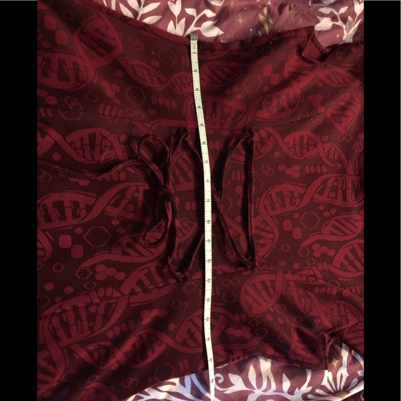 RARE 🌺 Orphan Black scientist fit & flare FIRM - Picture 7 of 8